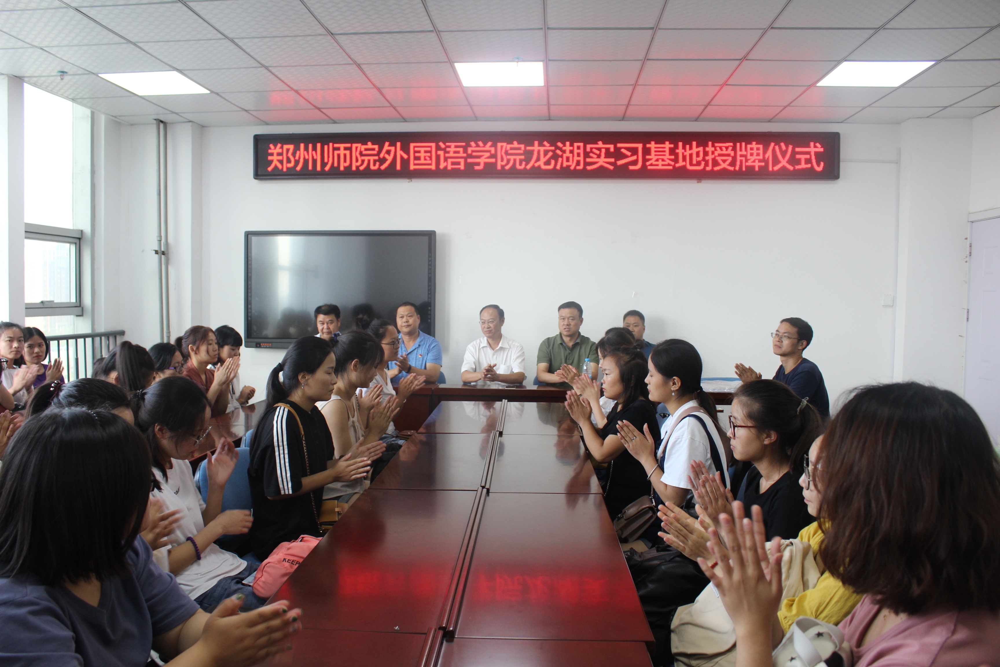 IMG_1725.JPG IMG_1725.JPG