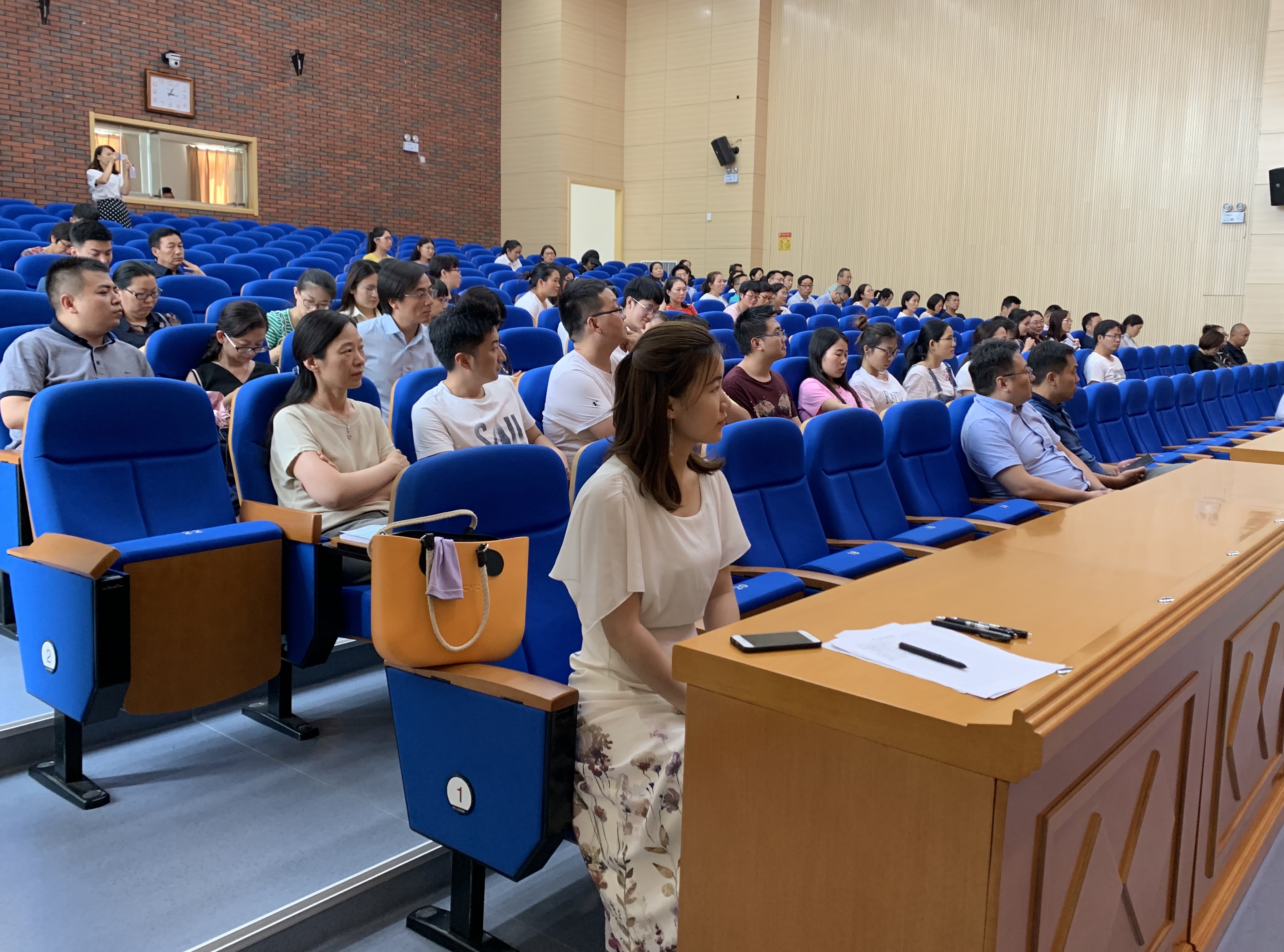 微信图片_20190612105811.jpg 微信图片_20190612105811.jpg