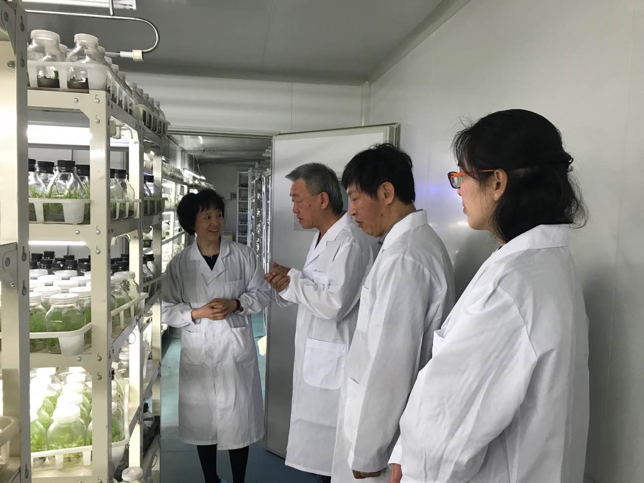 台中科技大学来访图片2.jpg 台中科技大学来访图片2.jpg