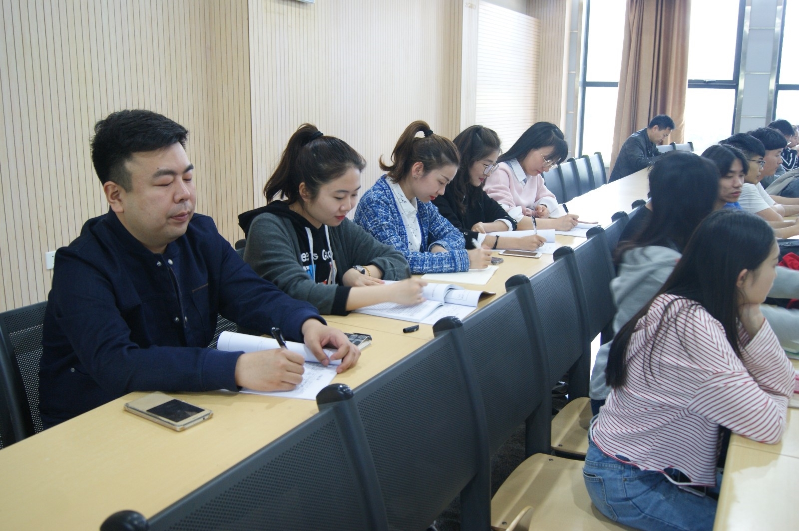 DSC06878.JPG DSC06878.JPG