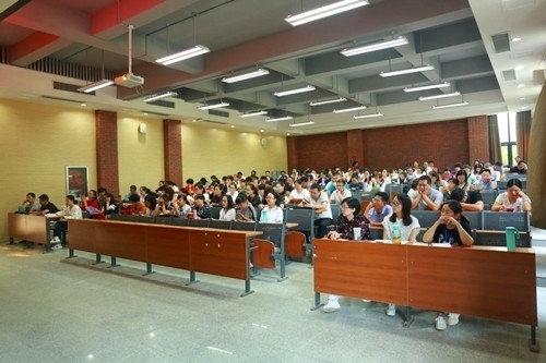 郑州师范学院“国培计划(2017)”--小学语文专业开班典礼照片2.jpg 郑州师范学院“国培计划(2017)”--小学语文专业开班典礼照片2.jpg