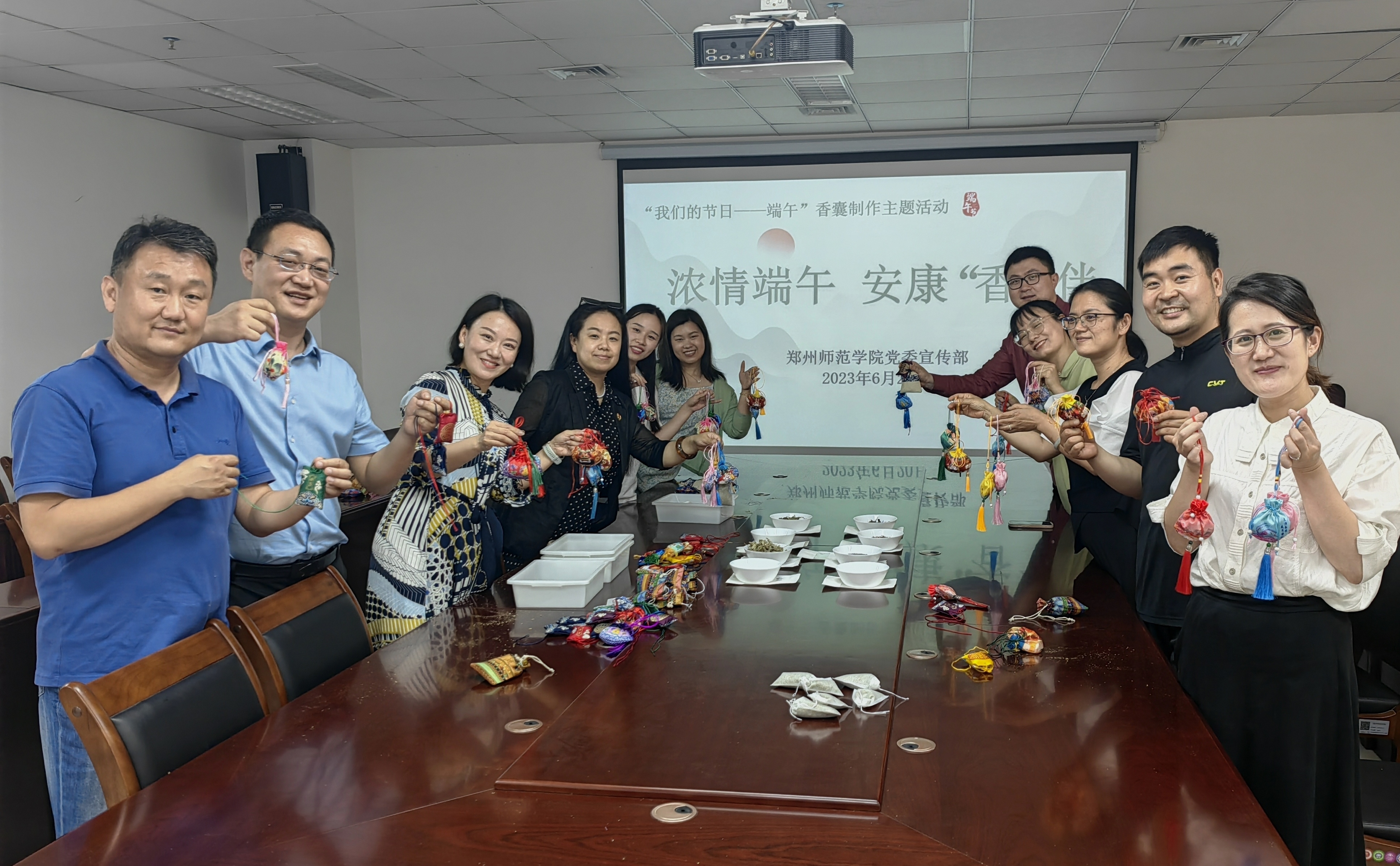 c071dcf8e2217b21df10be9a3a4018d.jpg c071dcf8e2217b21df10be9a3a4018d.jpg