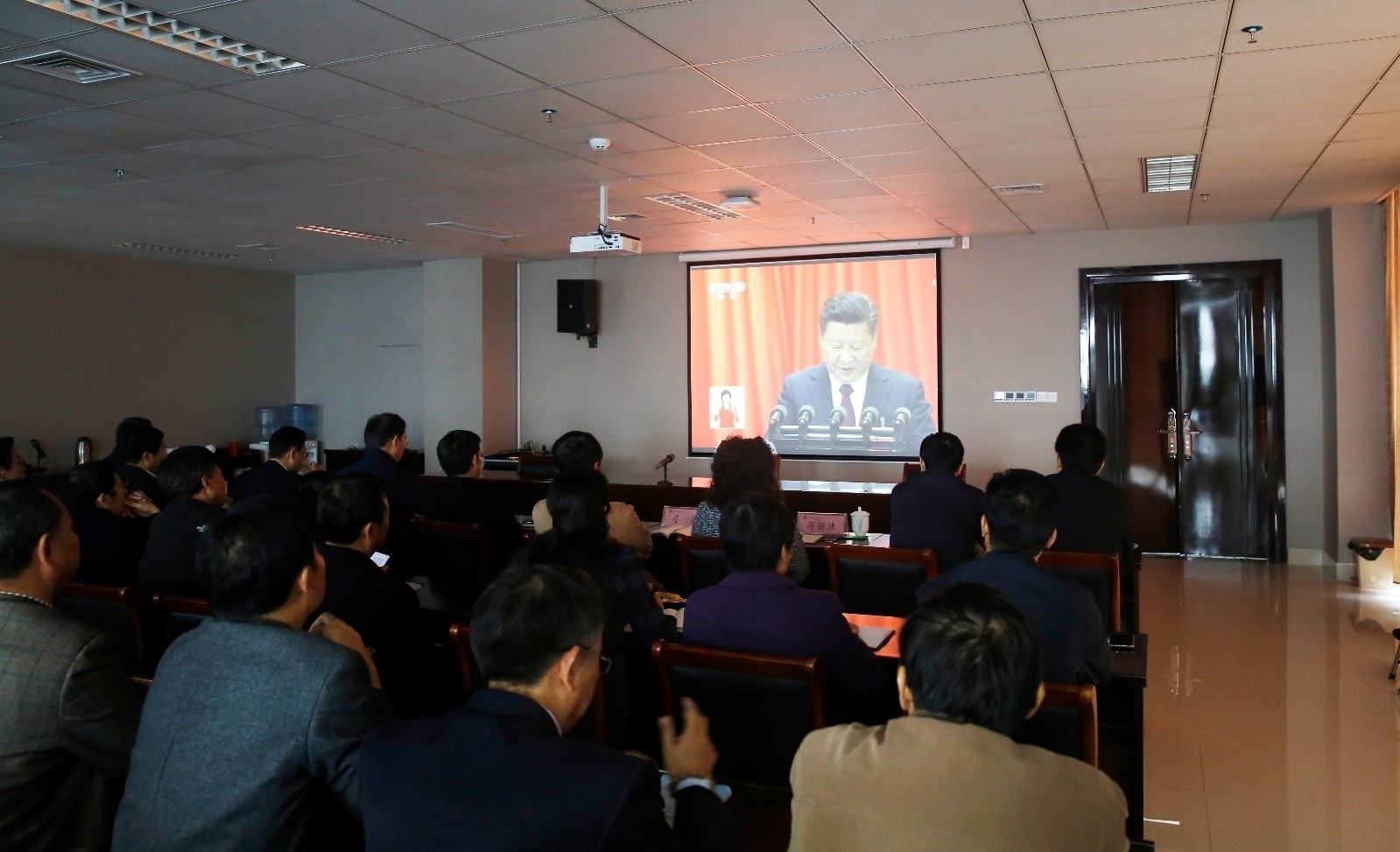 131527889577327825_10.jpg 131527889577327825_10.jpg