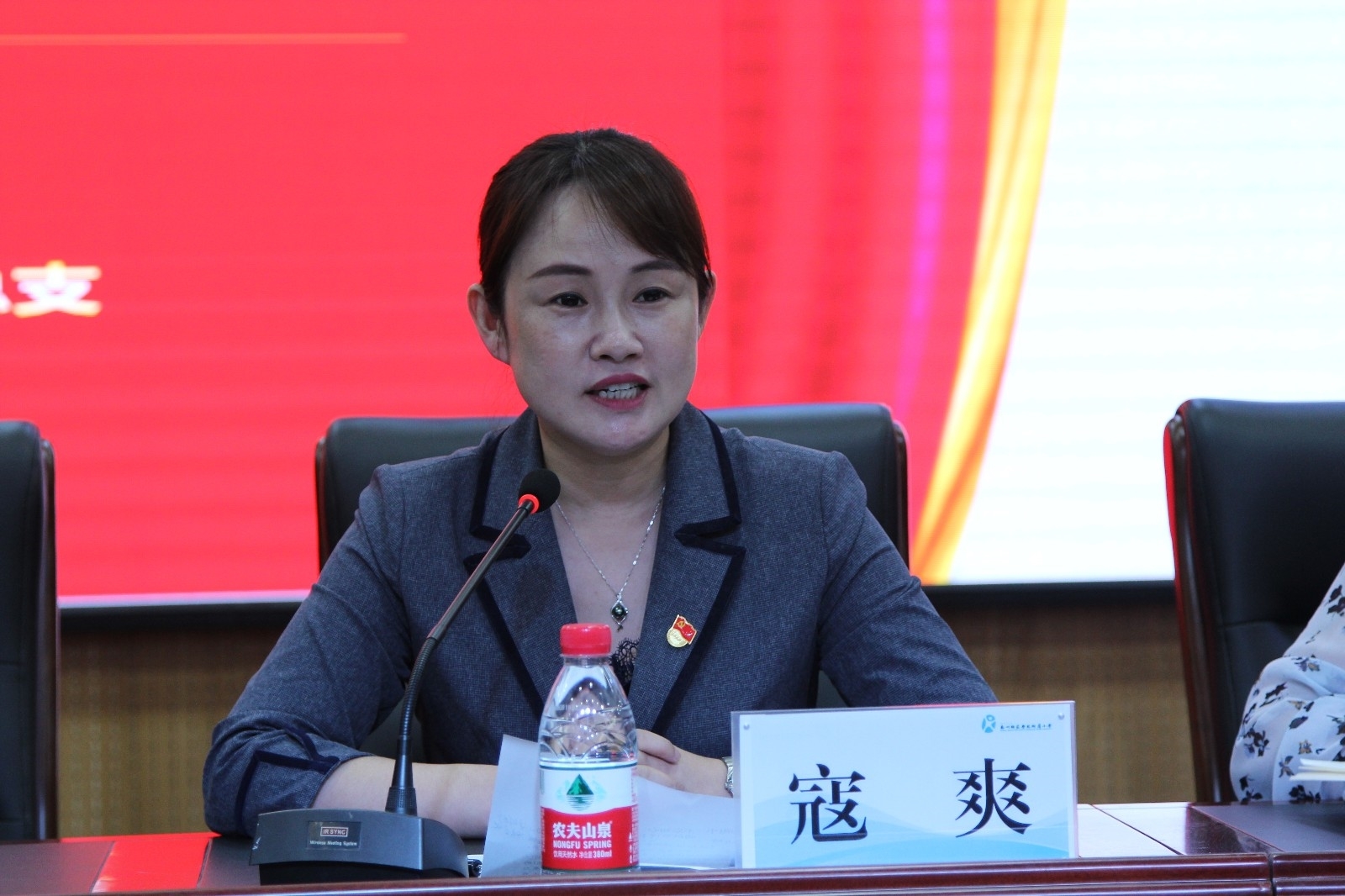 IMG_9897.JPG IMG_9897.JPG