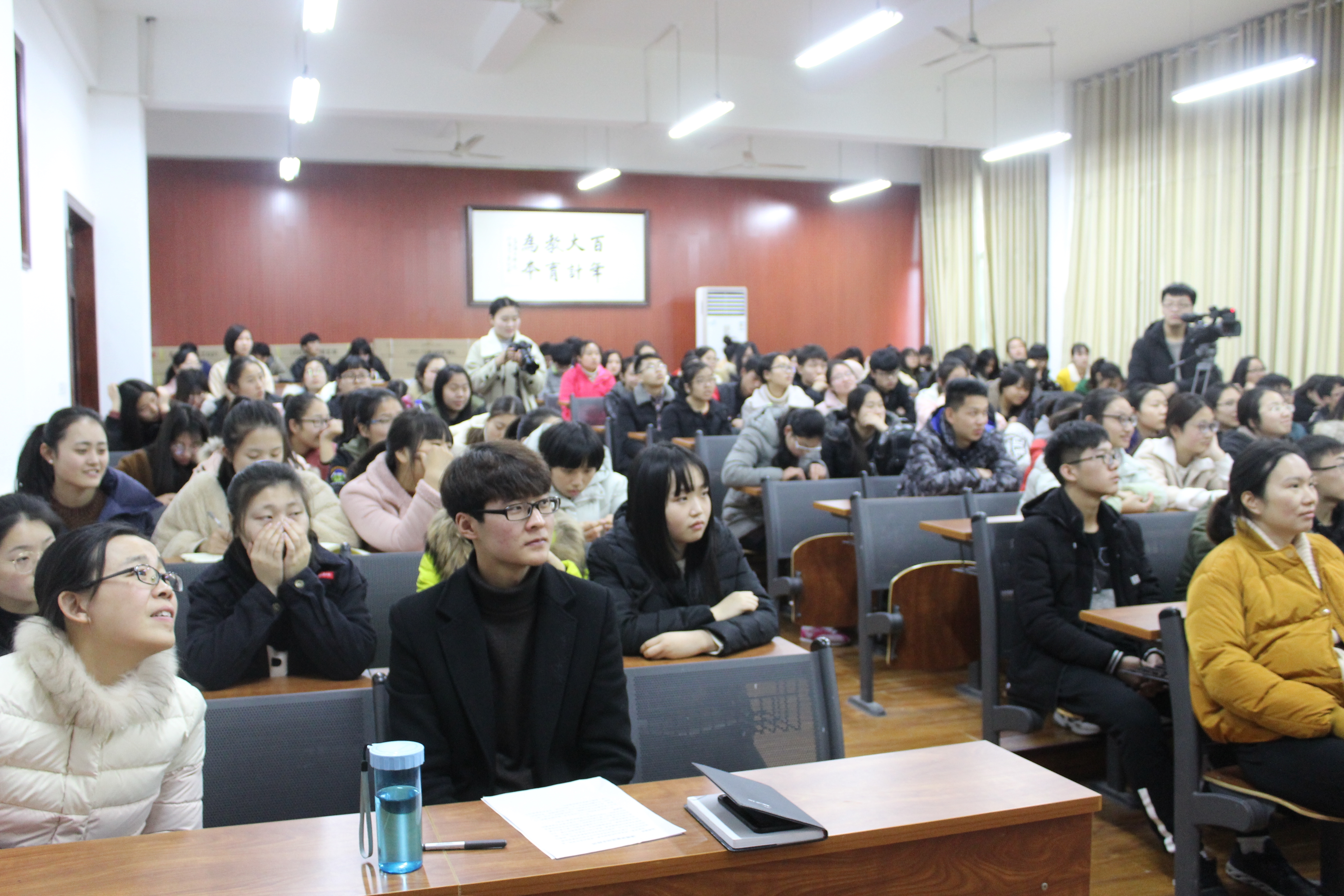 9856883579840D4742681D22D3833E1E.jpg 9856883579840D4742681D22D3833E1E.jpg